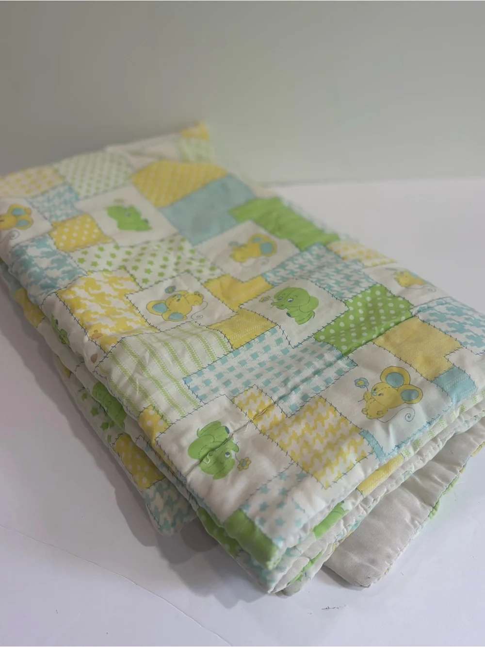Vtg Curity Baby Crib‎ Quilt Blanket Patchwork Pals Animals USA 41x32 1980s